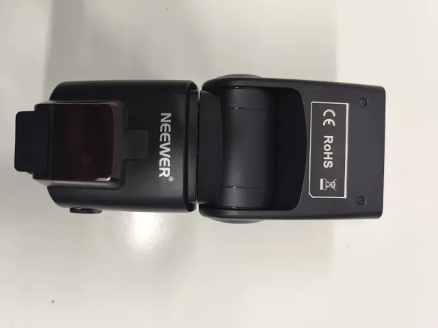 Flash Neewer NW680 para Câmeras Fotográficas