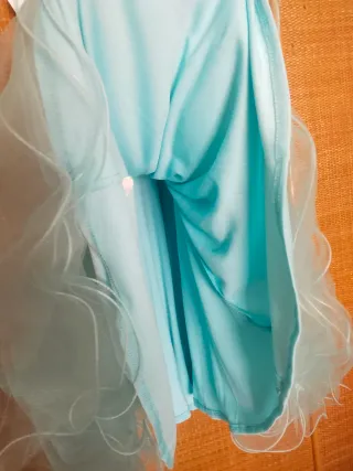 Vestido de fiesta azul turquesa