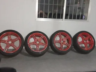 Llantas 17 4x100 Rojas