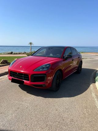 Porsche Cayenne Coupe GTS 2023