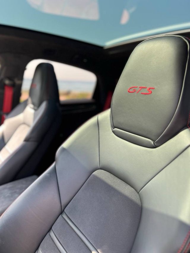 Porsche Cayenne Coupe GTS 2023