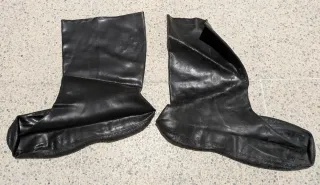 Botas de agua de goma negras