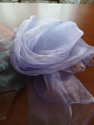 Lote 2 echarpes con brillo