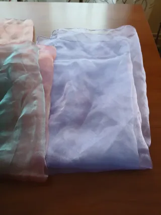 Lote 2 echarpes con brillo