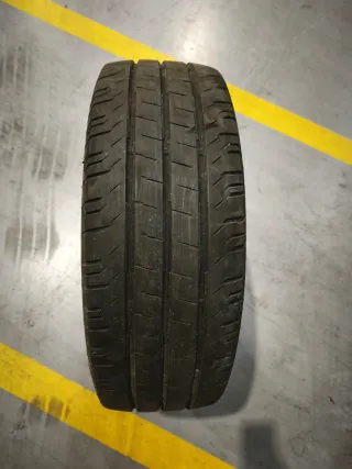 Neumático Continental 215/65 R 16 C