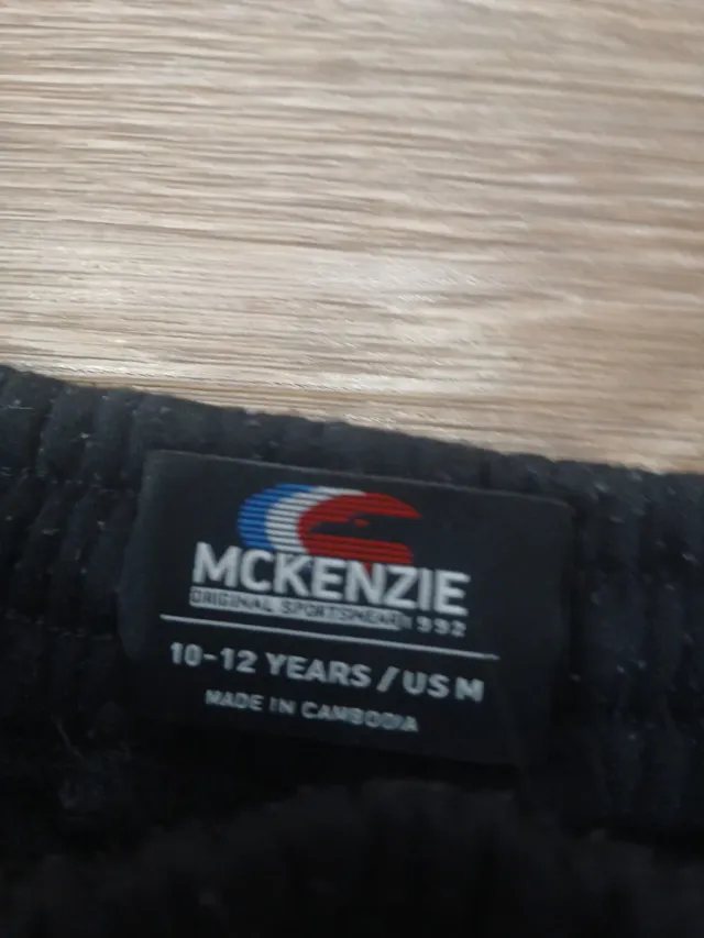 Pantalón McKenzie Negro