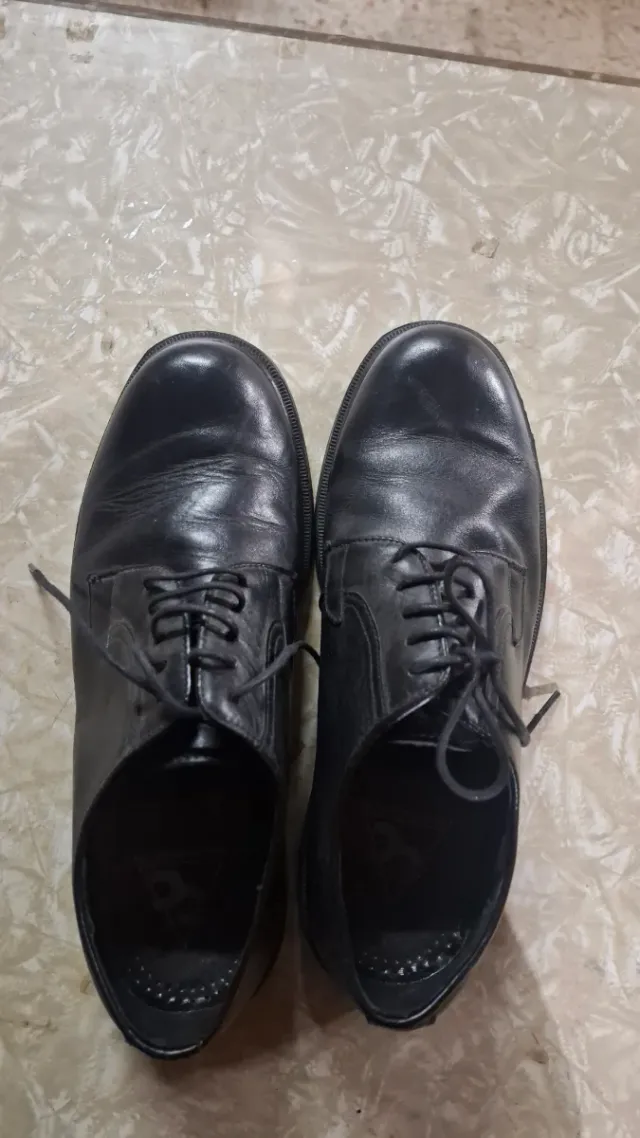 Zapatos de vestir negros para hombre