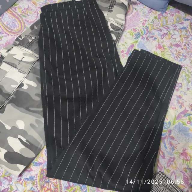 Lote 3 pantalones Bershka, Stradivarius, Pull&Bear