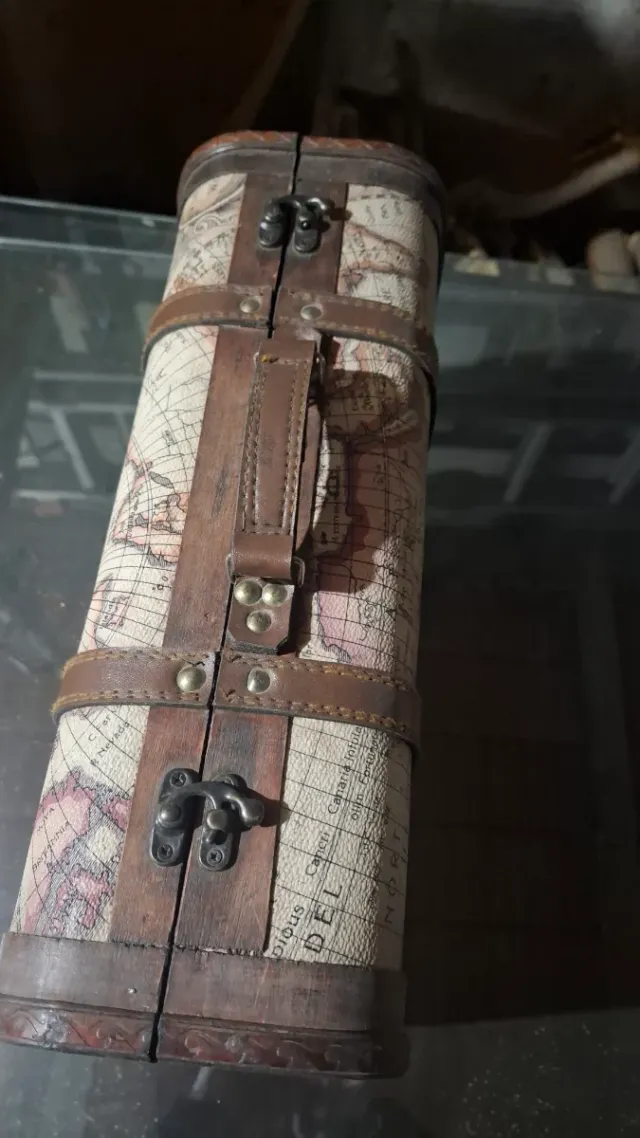 Caja Decorativa Estilo Vintage Mapa.