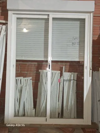 Balconera aluminio 160x228