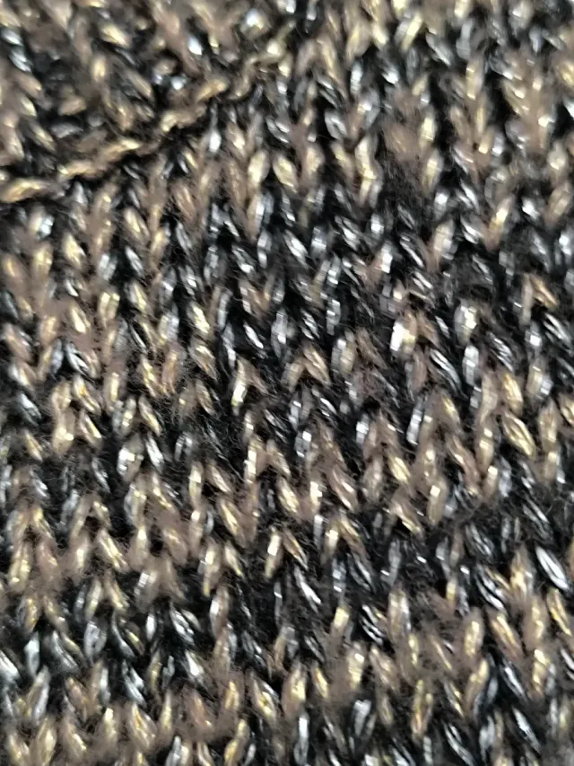 Jersey Mango Marrón negro y dorado