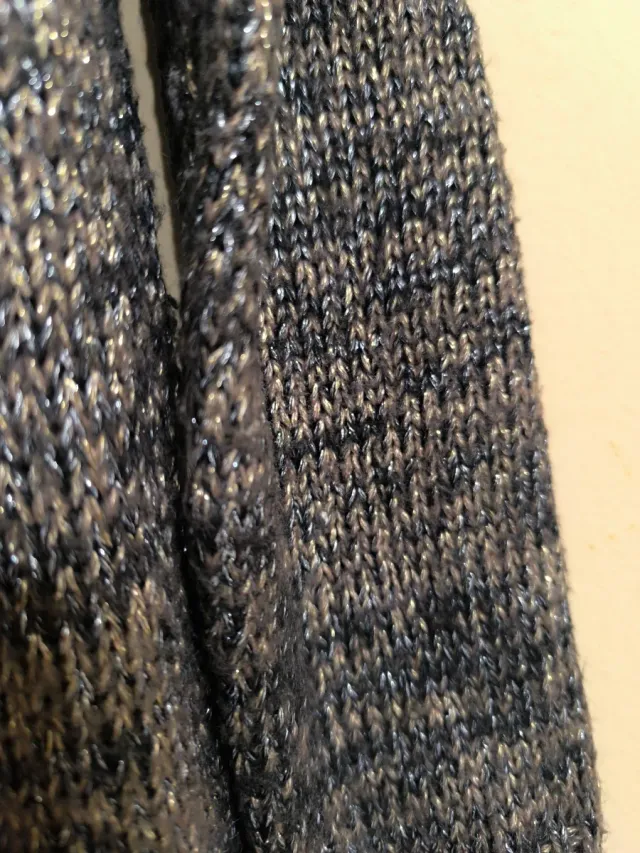 Jersey Mango Marrón negro y dorado