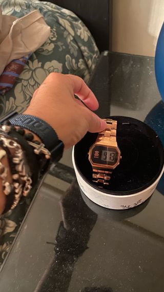 Reloj Tous Dorado Digital