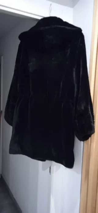 Abrigo vintage cinturón capucha