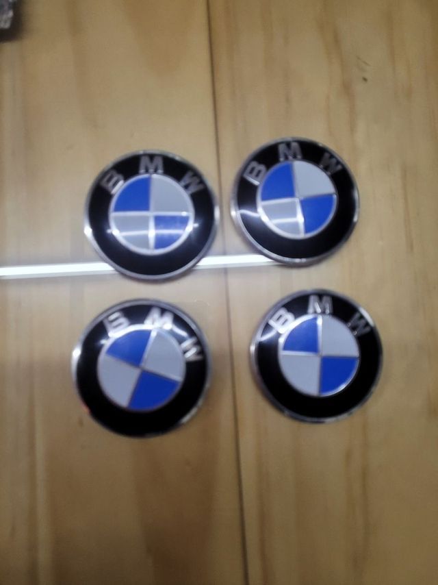 Bmw tapabujes 56mm adhesivos!!