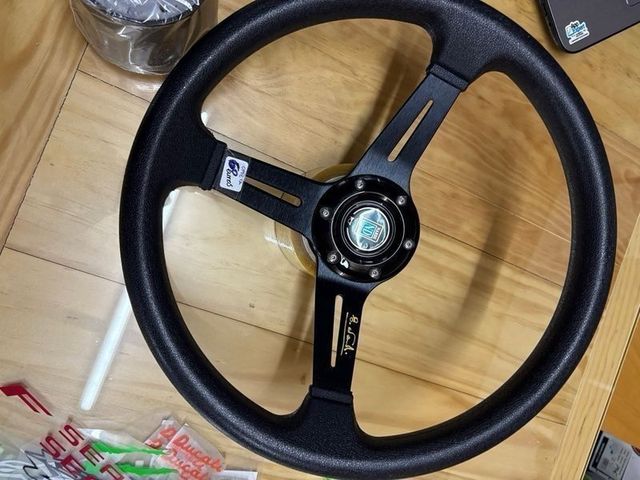 Volante nardi y piña seat!!