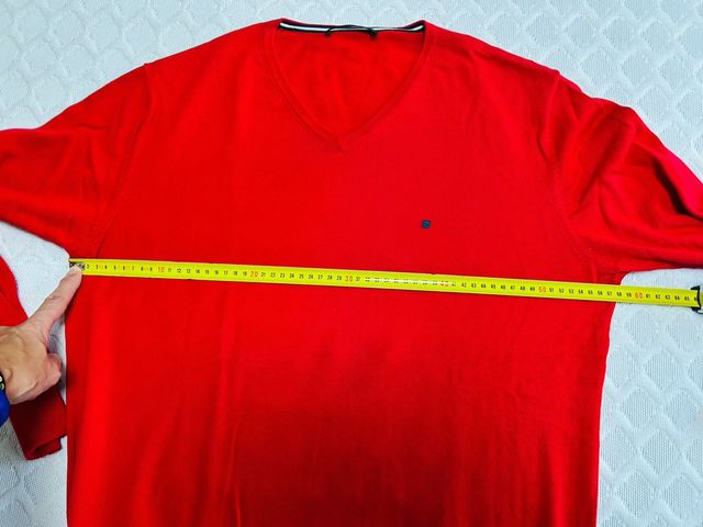 Jersey pico rojo hombre