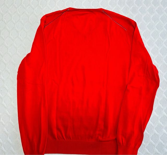 Jersey pico rojo hombre