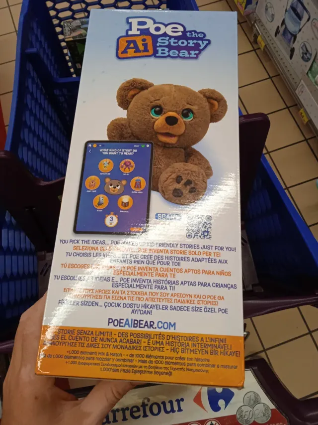 Poe the Story Bear - Peluche Interattivo AI