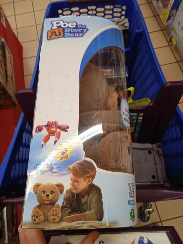 Poe the Story Bear - Peluche Interattivo AI