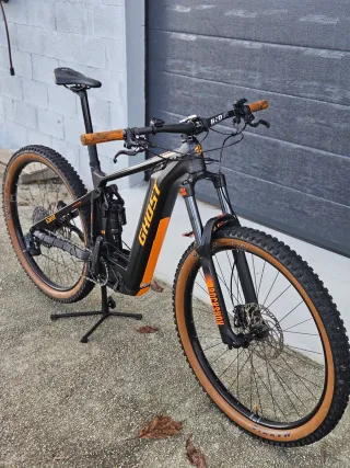 Ebike Ghost e-riot CF advanced en garantia
