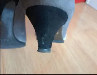 Zapatos tacón grises y negros talla 36