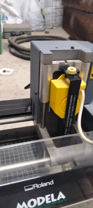 Scanner 3D e fresatrice Roland MDX-15