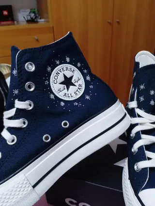 Converse ricamate blu e bianche mis 37