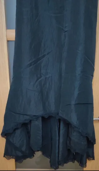 Corpiño y falda negro y blanco