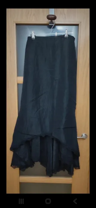 Corpiño y falda negro y blanco