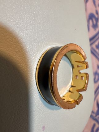 Anillo Bimba y Lola Dorado y Negro