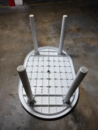 Mesa de plástico ovalada para camping