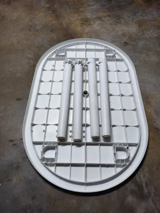 Mesa de plástico ovalada para camping