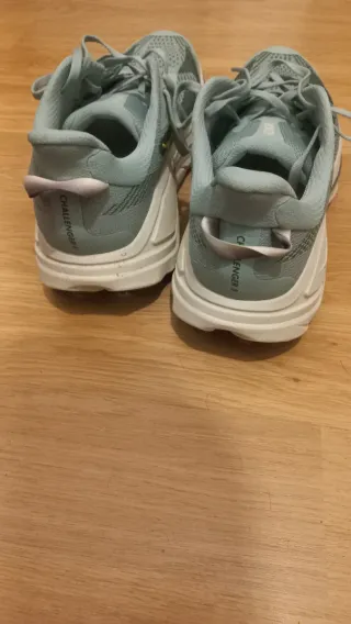 Hoka Challenger 8 Verde/Azul