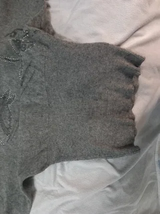 Maglione donna grigio con farfalle