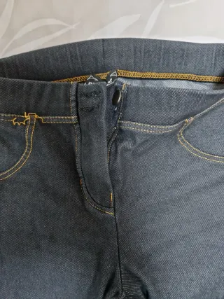 Leggings vaqueros Calzedonia Talla M.Súper puse up