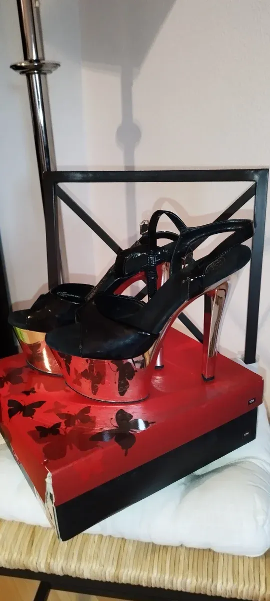 Zapatos Drag Queen Tacón Plataforma Charol negro