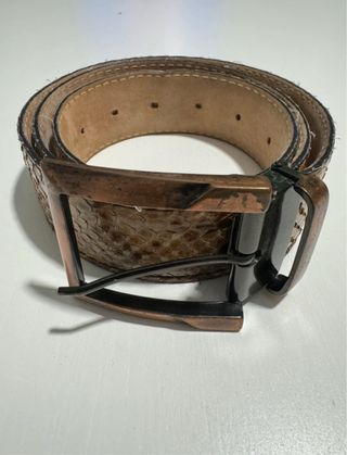 cintura uomo finta pelle