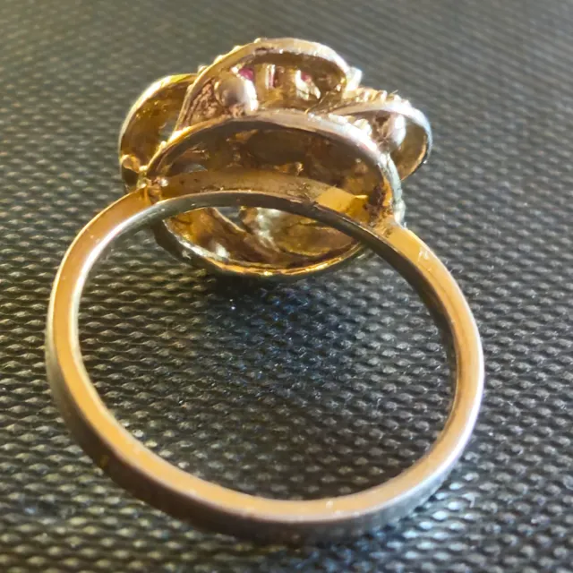 Anillo Vintage Bisutería Flor Rubí