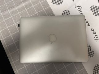 MacBook Air macOS Sierra 10.12.6