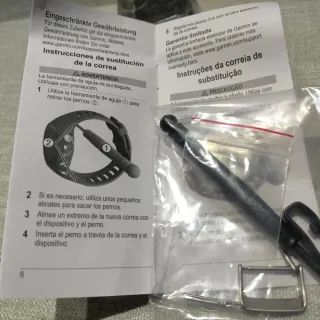 Reloj Garmin Forerunner 10 Negro/Rojo.