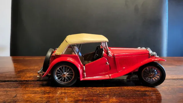Franklin Mint  MGCT 1948 Roadster Coche Rojo