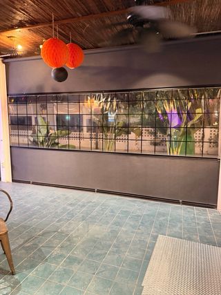 Toldo motorizado negro y transparente 2  unidades