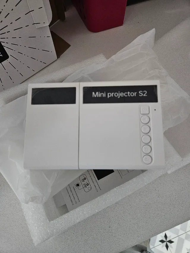 Mini proyector LED S2