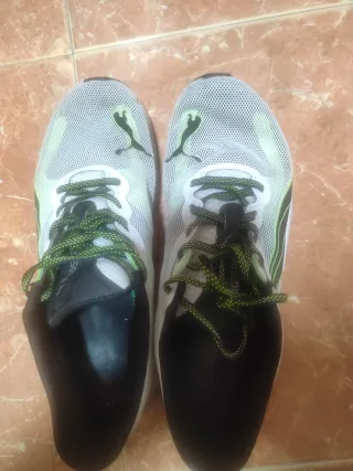 Zapatillas Puma Profoam Verdes y Blancas