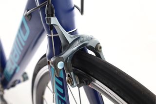 Megamo R10 (carretera) t.  Reacondicionada