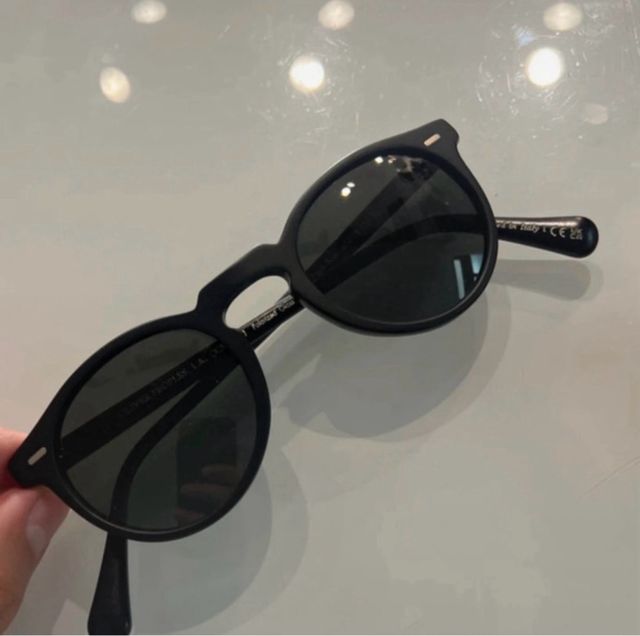 Gafas Oliver Peoples.