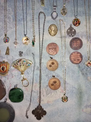 Lote Joyas Bisutería Collares Pulseras Anillos