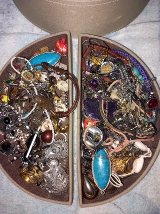 Lote Joyas Bisutería Collares Pulseras Anillos