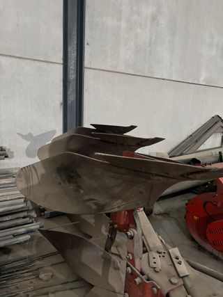 Arado Reversible Kverneland